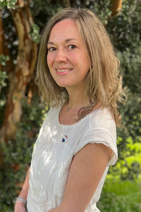 M. Victoria de la Torre